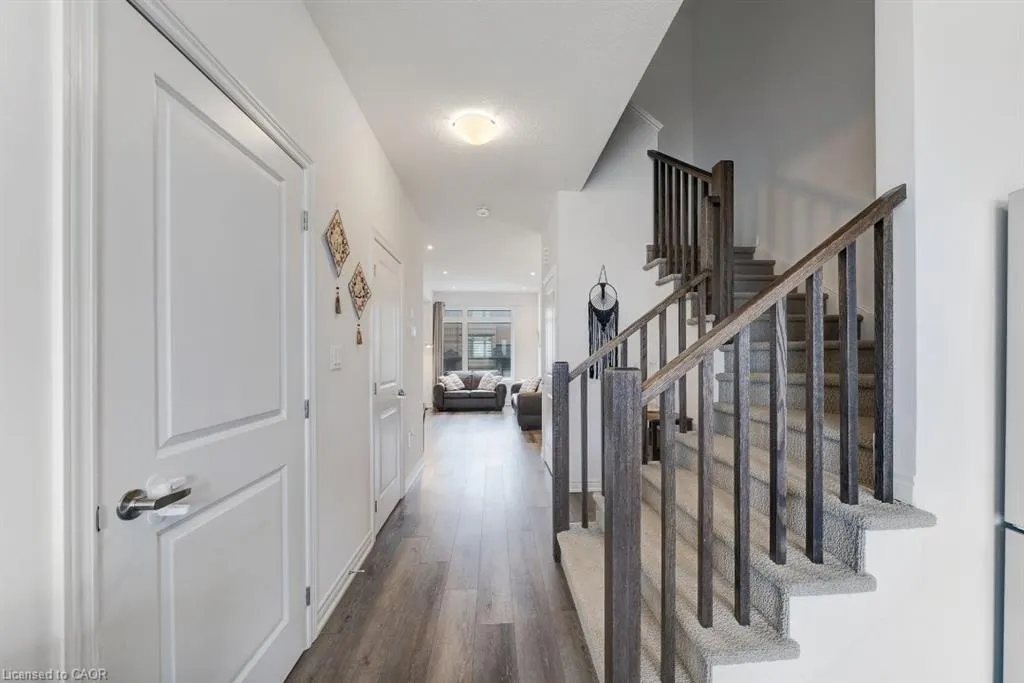 120 Court Drive, #44