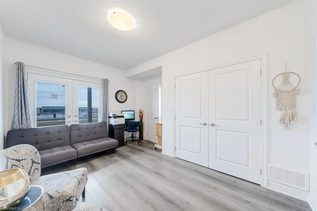 120 Court Drive, #44