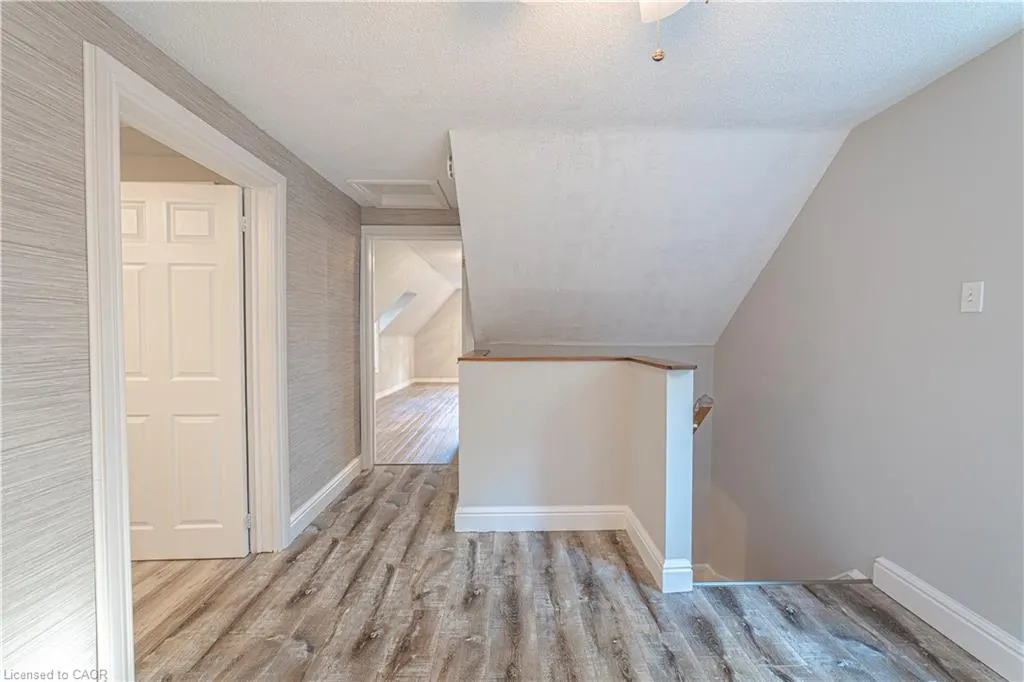 12 Maple Avenue