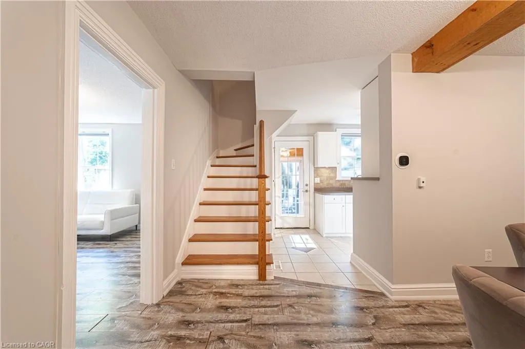 12 Maple Avenue