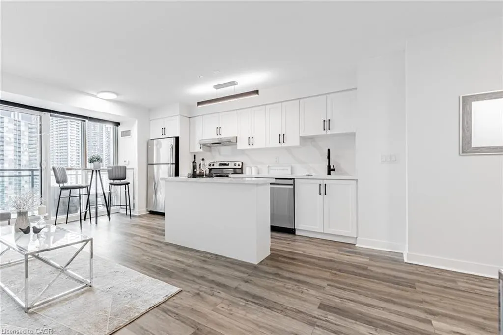 155 Legion Road N, #1714