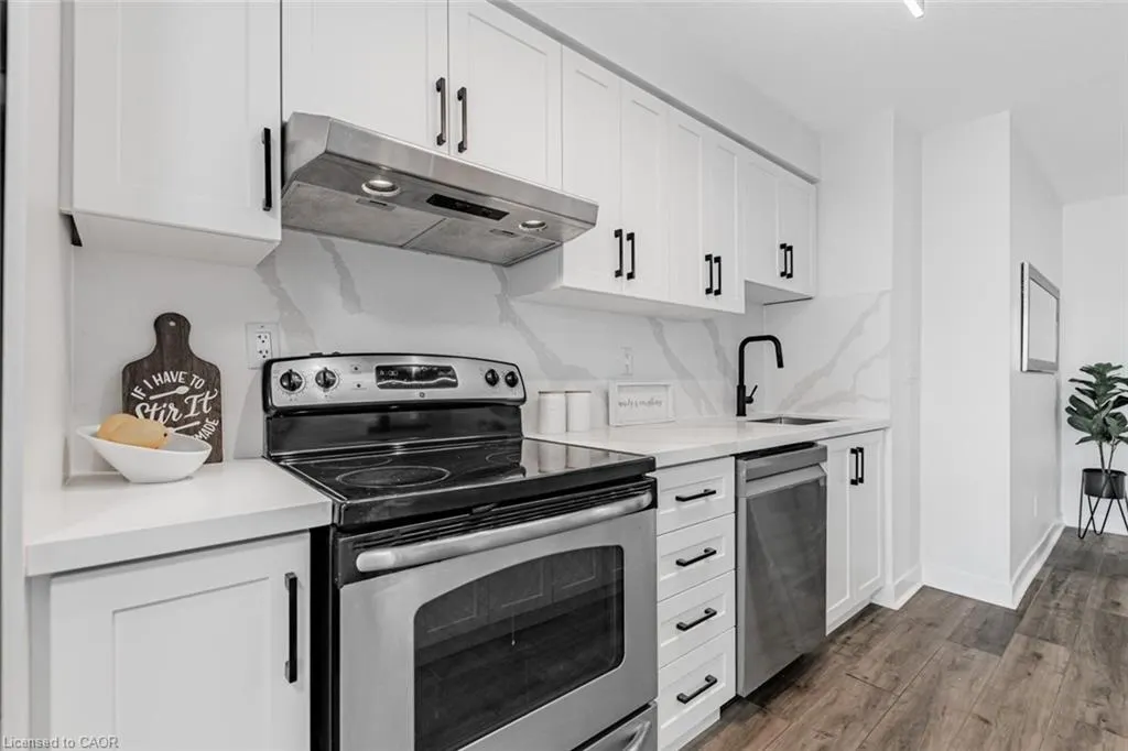 155 Legion Road N, #1714