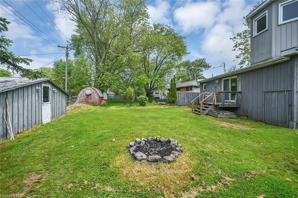 271 Blue Water Parkway
