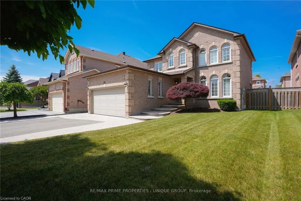 81 Deib Crescent