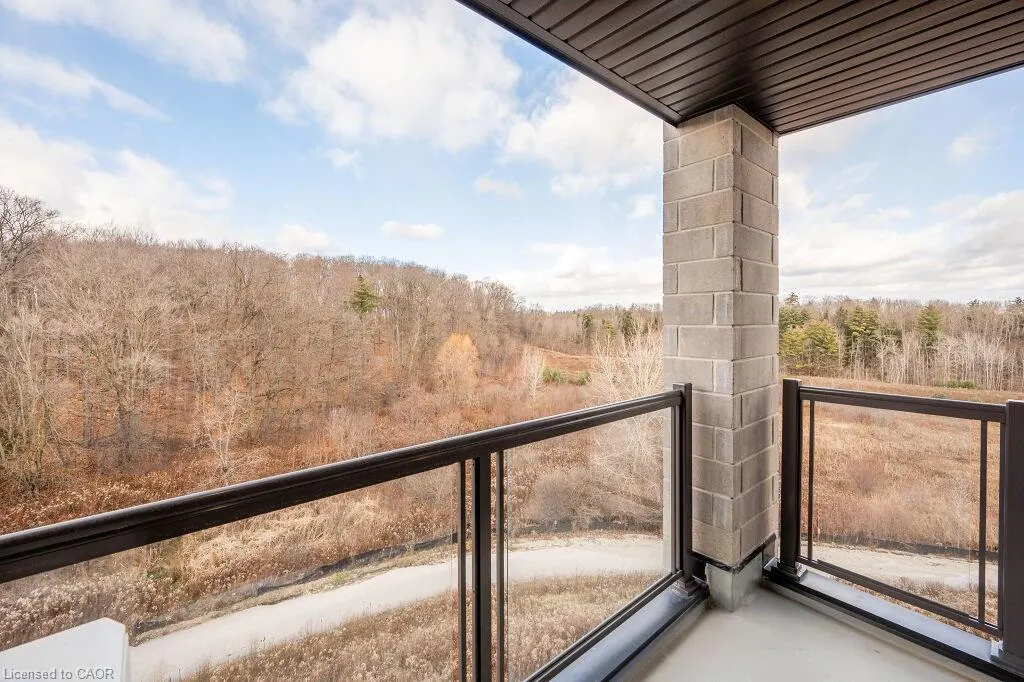 261 Woodbine Avenue, #36