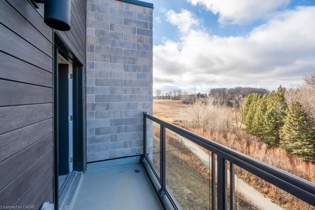 261 Woodbine Avenue, #36