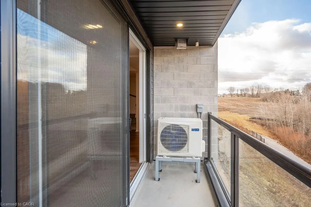 261 Woodbine Avenue, #36