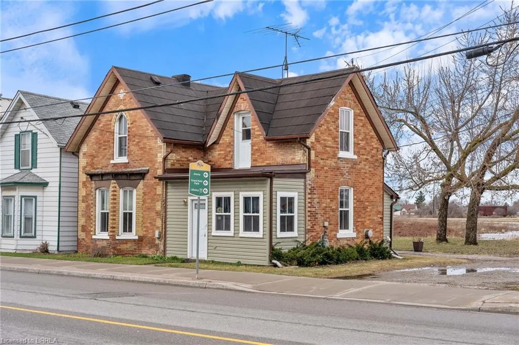 43 Main Street N