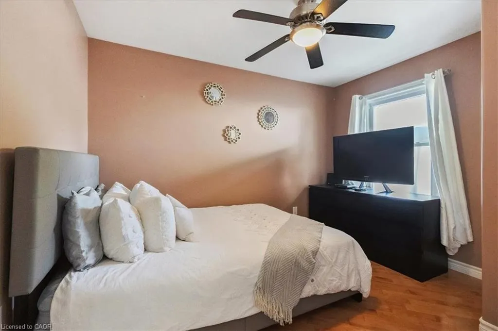 269 East 25th Street