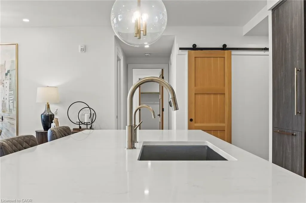 6523 Wellington 7 Road, #110