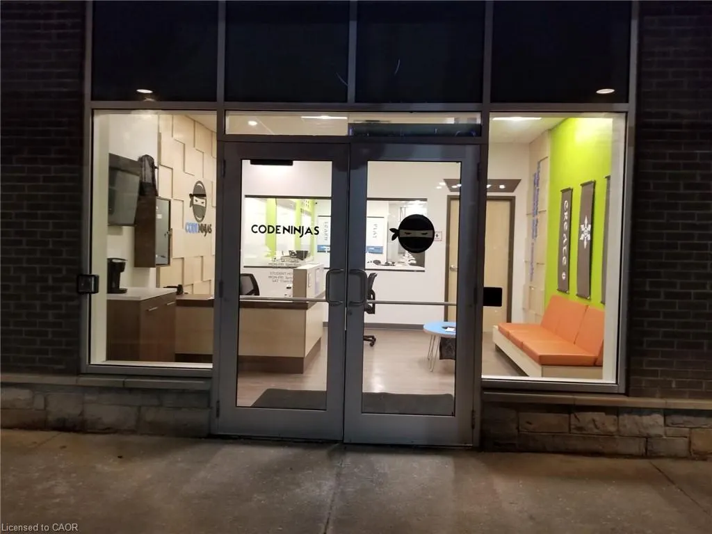450 Columbia Street W, #3