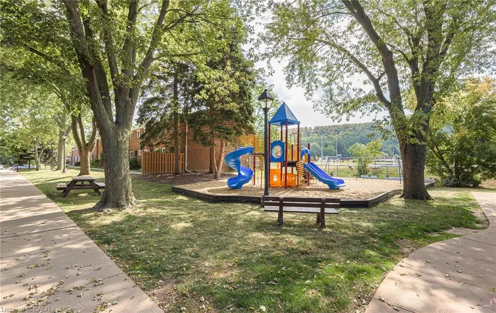 125 Livingston Avenue, #5
