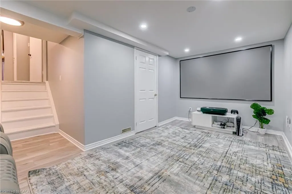 30 Heslop Road, #17