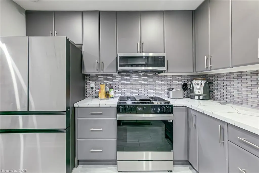 30 Heslop Road, #17
