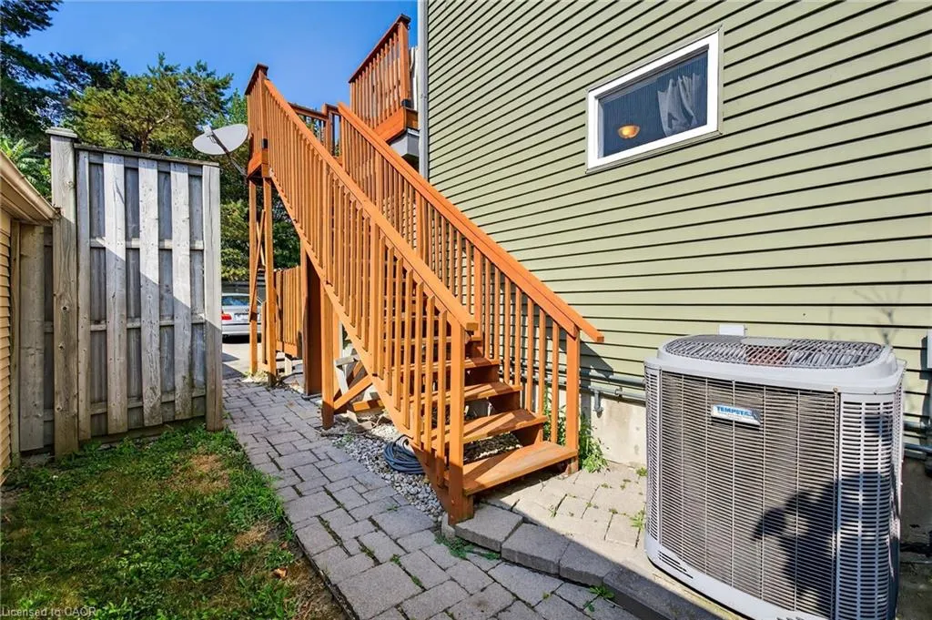 233 Garrison Road