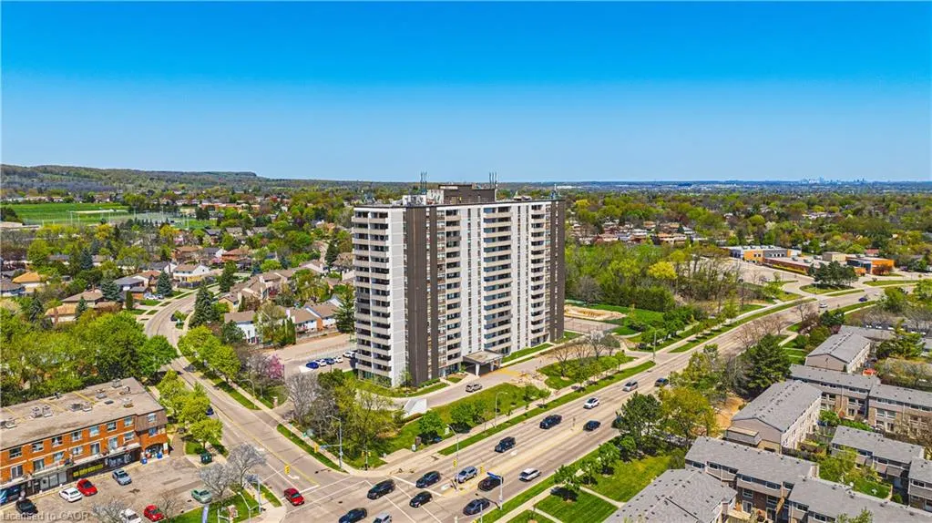 2055 Upper Middle Road, #1403
