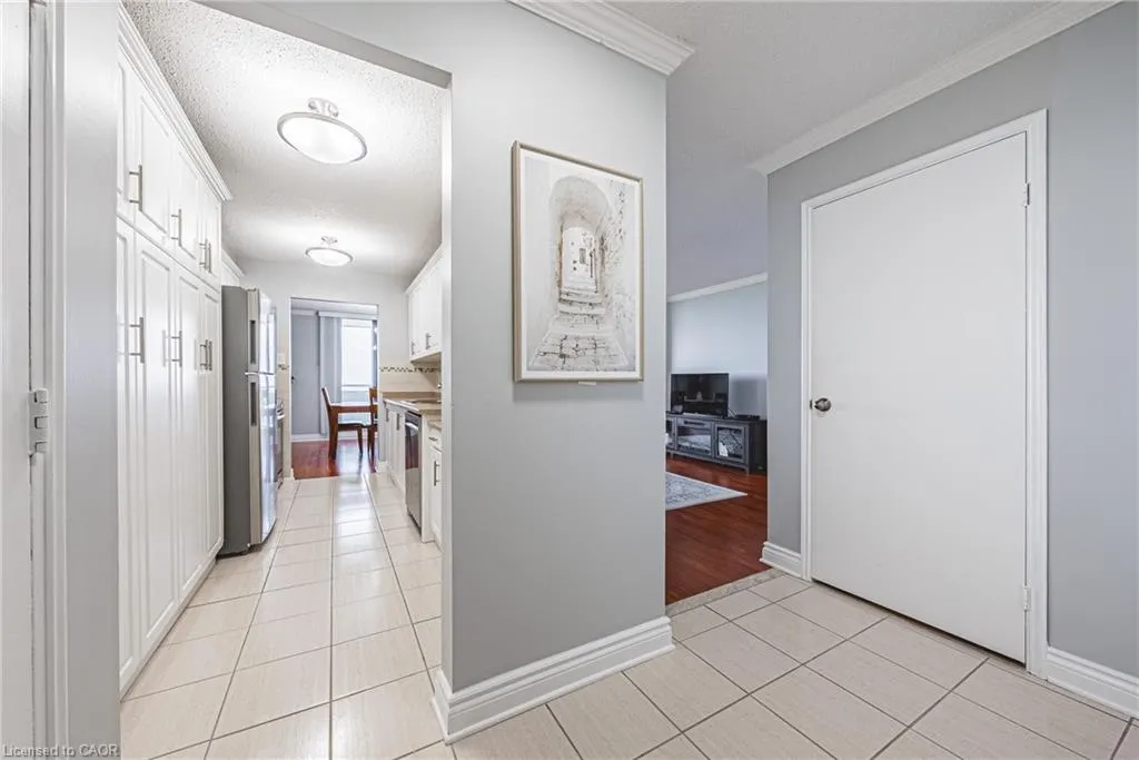 2055 Upper Middle Road, #1403