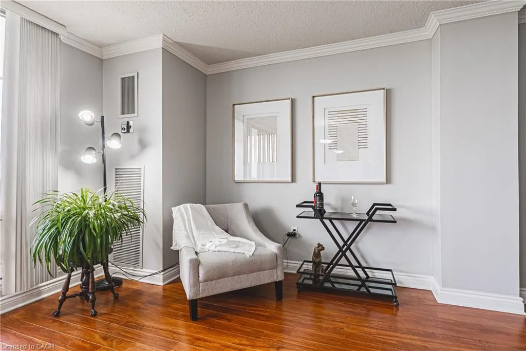 2055 Upper Middle Road, #1403