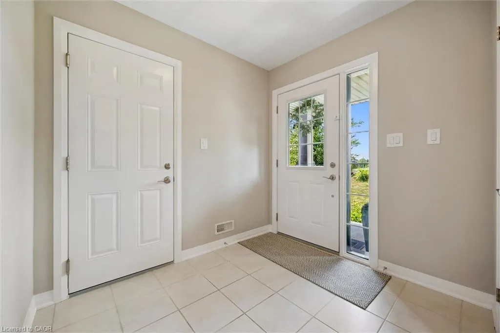 3 Ridgemount Street