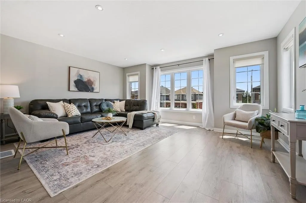 3 Ridgemount Street