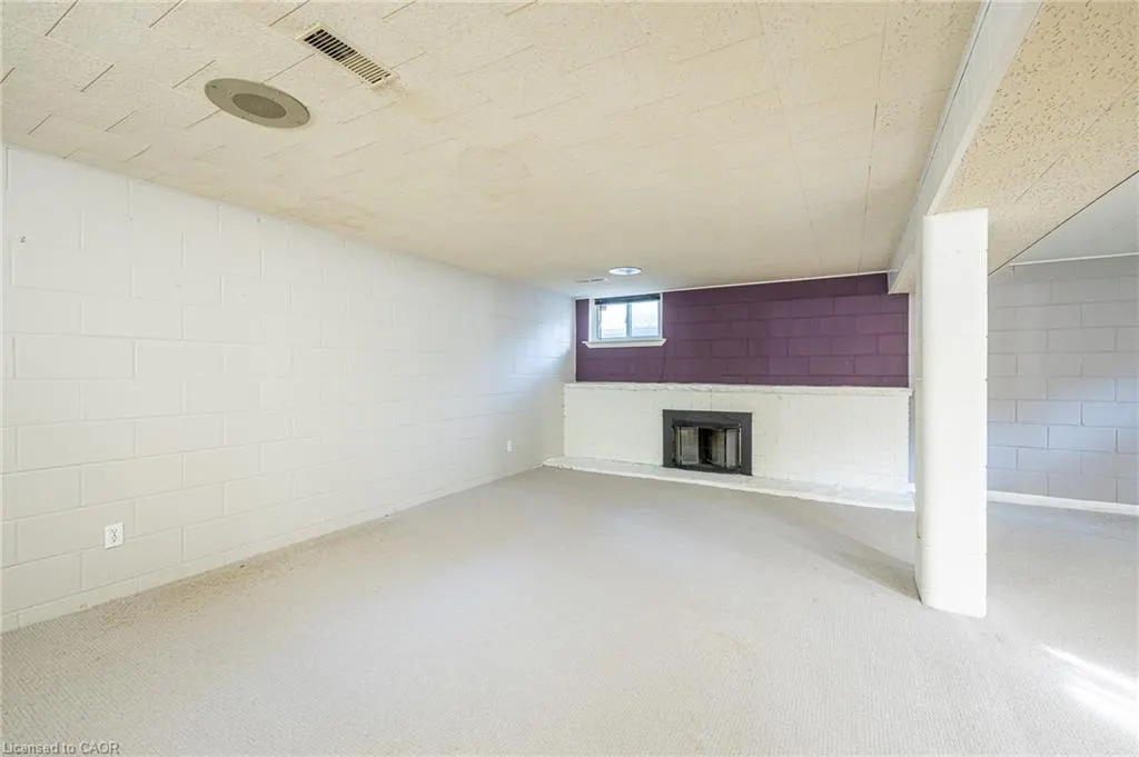 3046 Briarwood Crescent