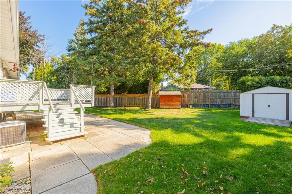 3046 Briarwood Crescent