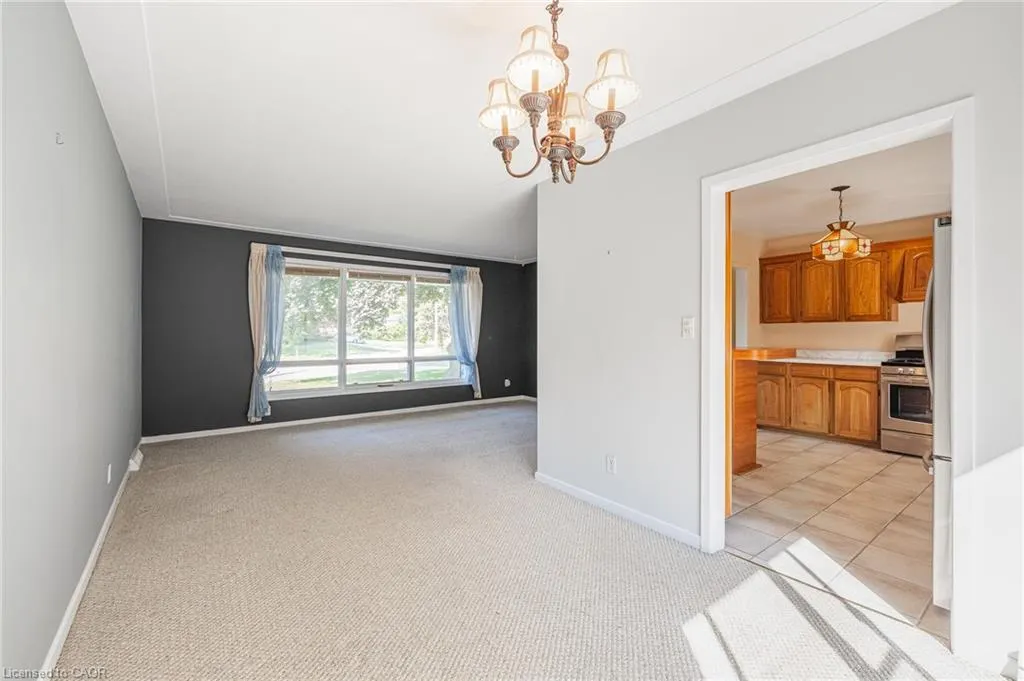 3046 Briarwood Crescent