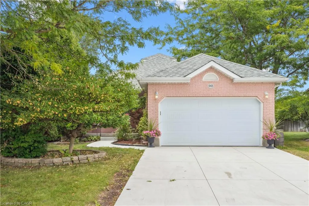 22 Windward Place