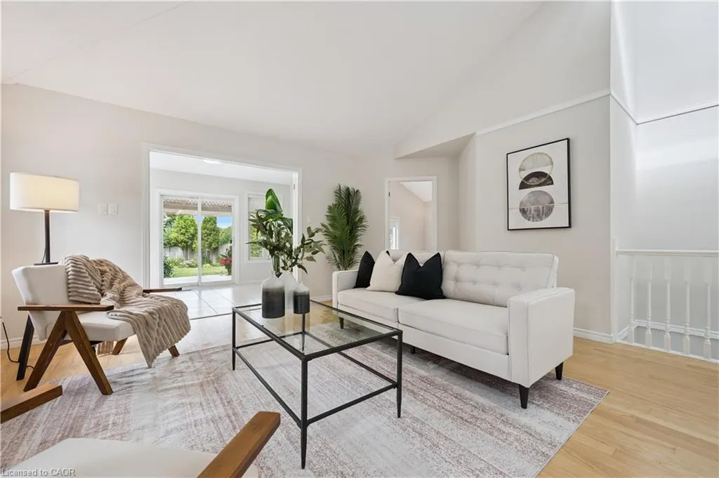 22 Windward Place