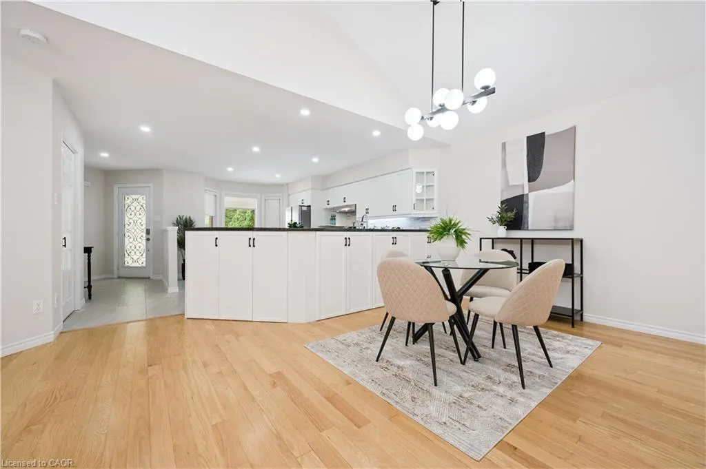 22 Windward Place