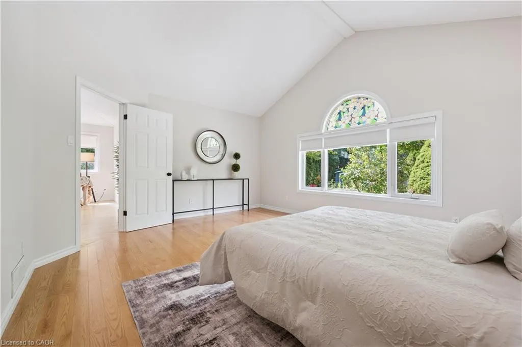 22 Windward Place