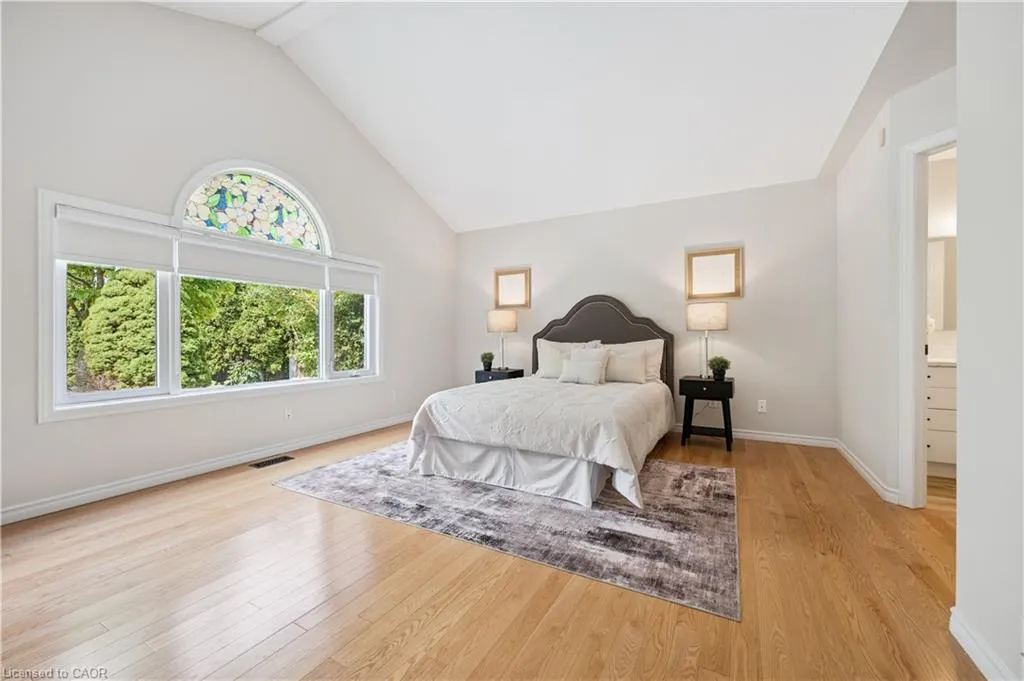 22 Windward Place