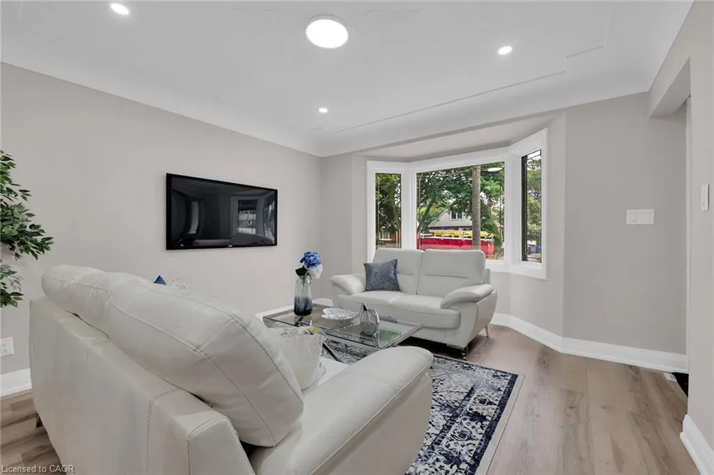 174 East 34th Street