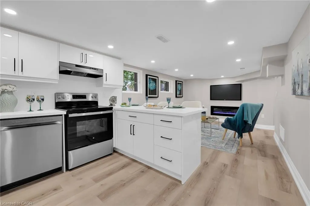 174 East 34th Street