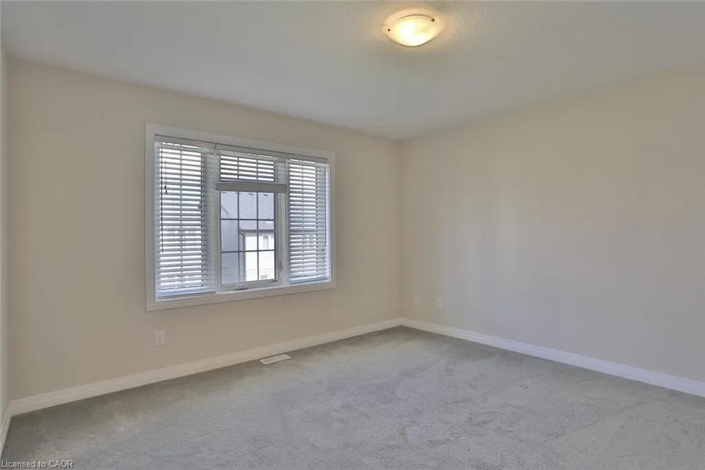 27 Ridgemount Street