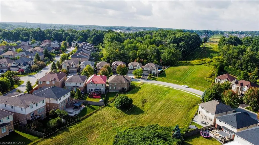 571 Stonehenge Drive