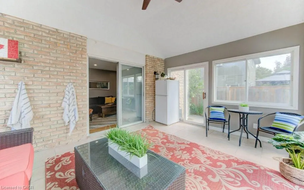 47 Winding Way