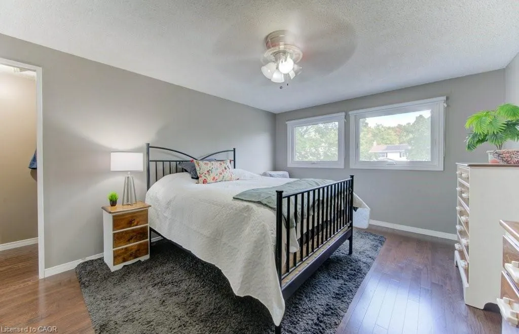 47 Winding Way