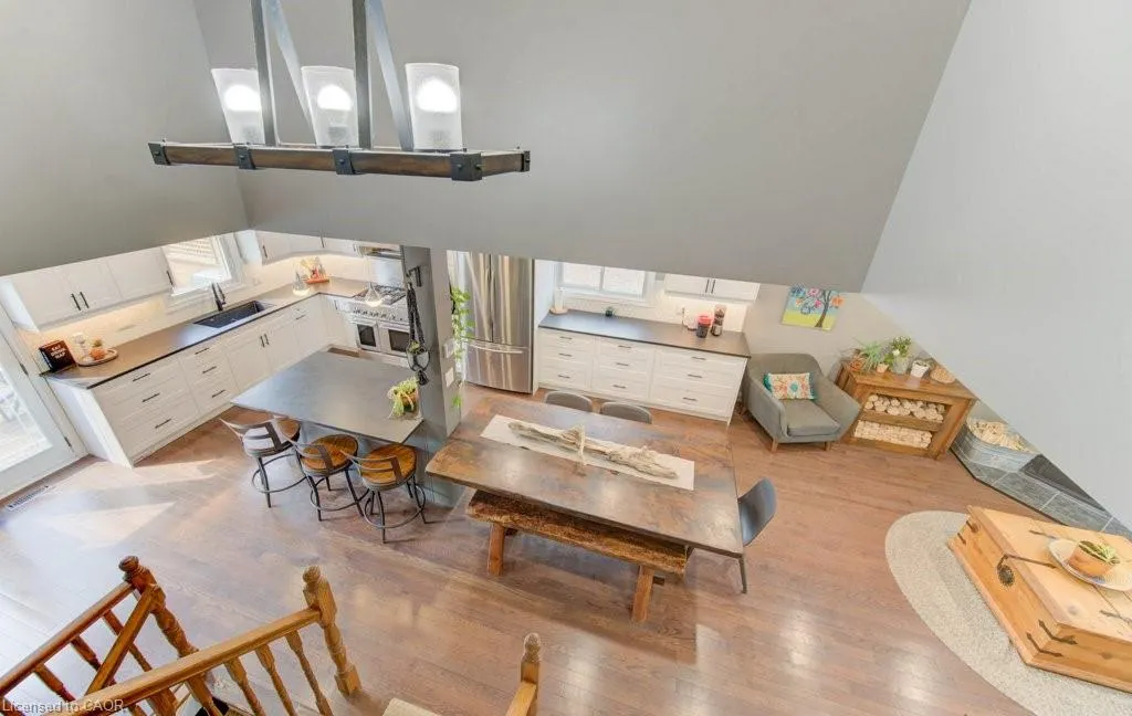 47 Winding Way