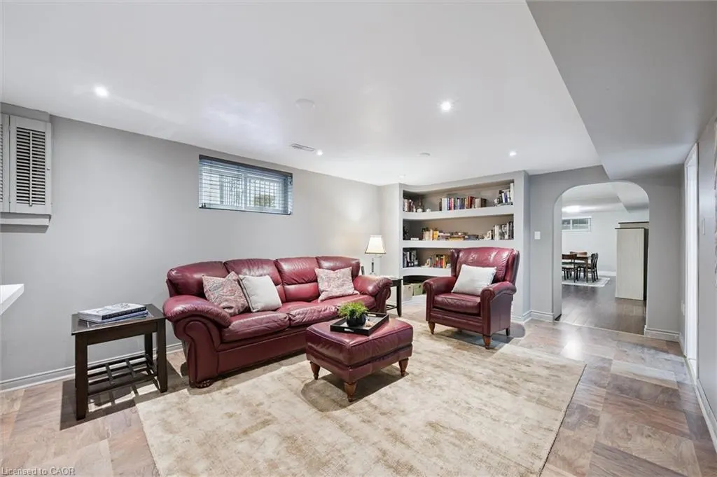 29 Algoma Drive