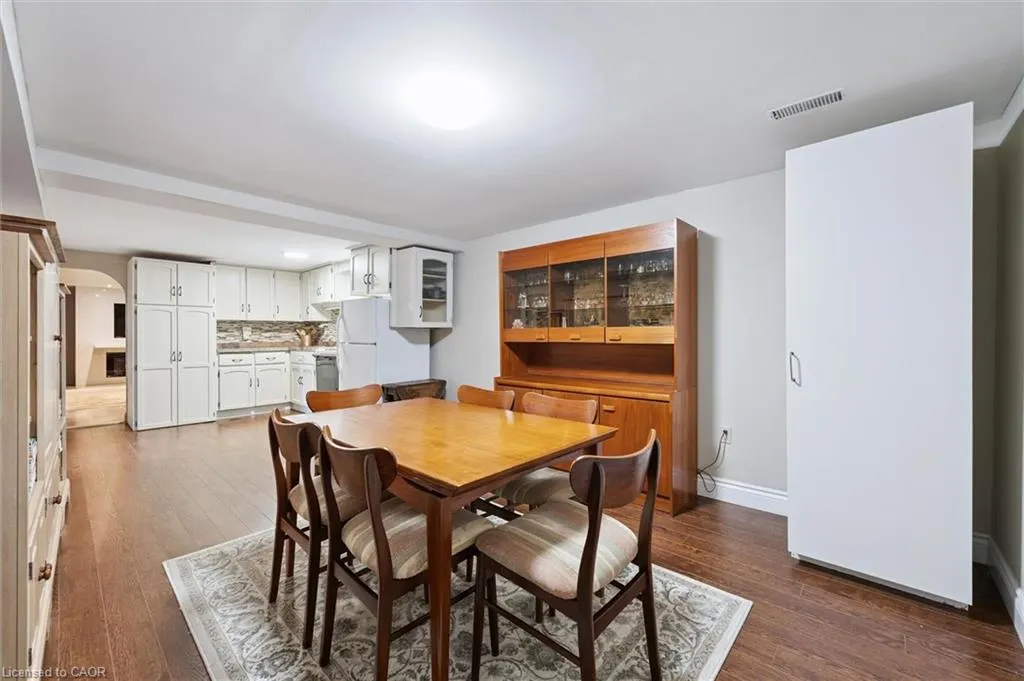29 Algoma Drive