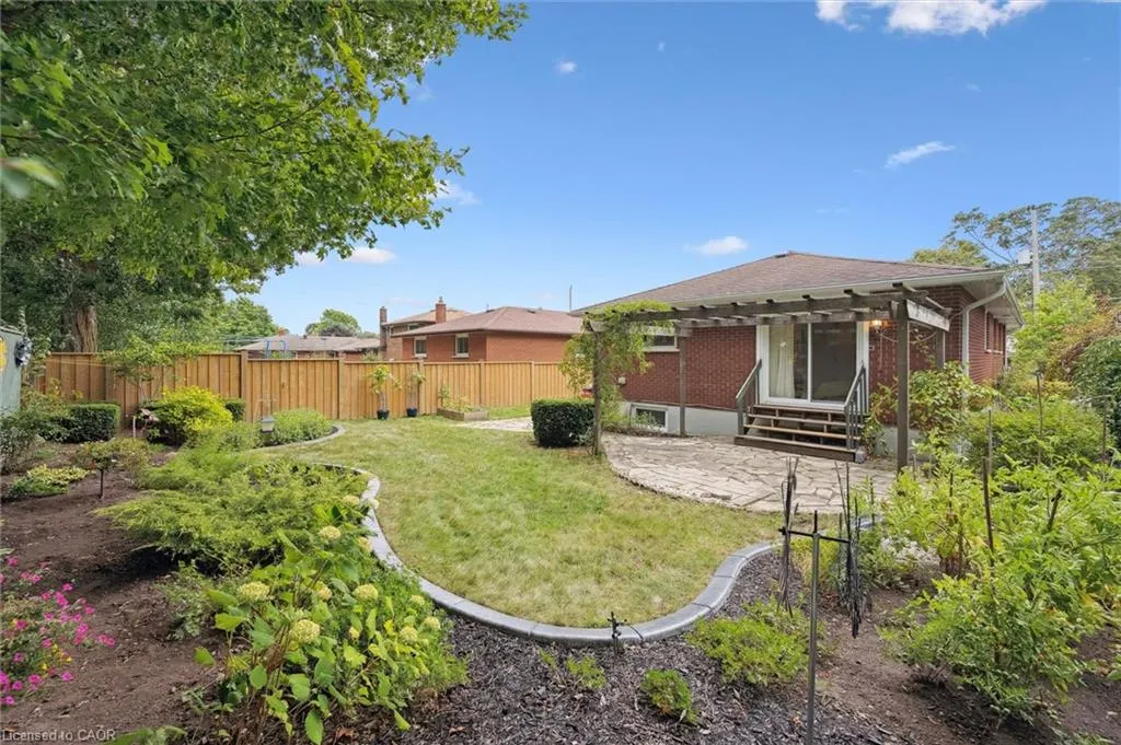 29 Algoma Drive