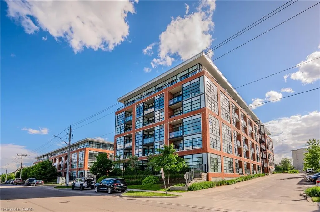 15 Prince Albert Boulevard, #414