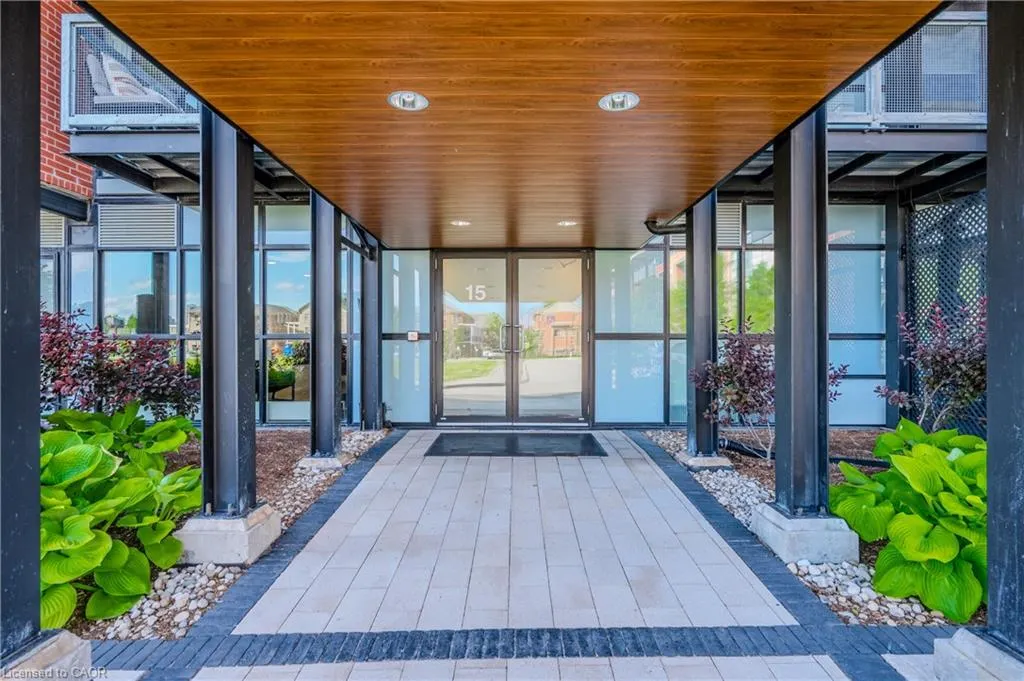 15 Prince Albert Boulevard, #414