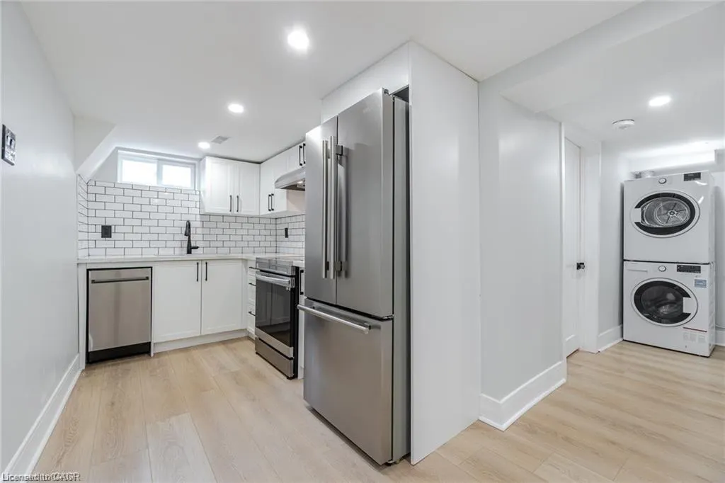 331 Rawdon Street, #Basement