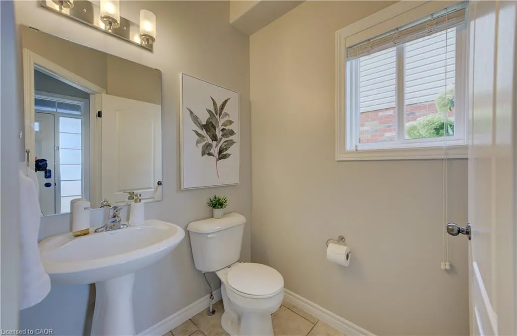 53 Isaac Shantz Drive