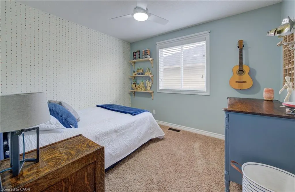 53 Isaac Shantz Drive