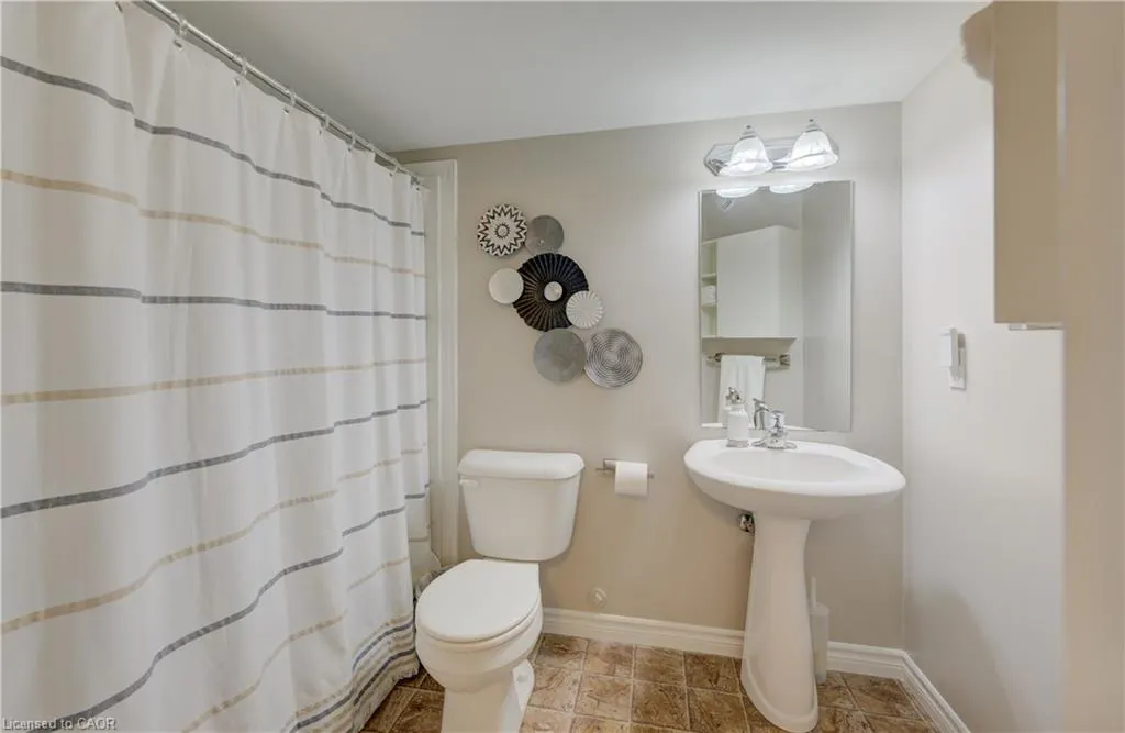 53 Isaac Shantz Drive
