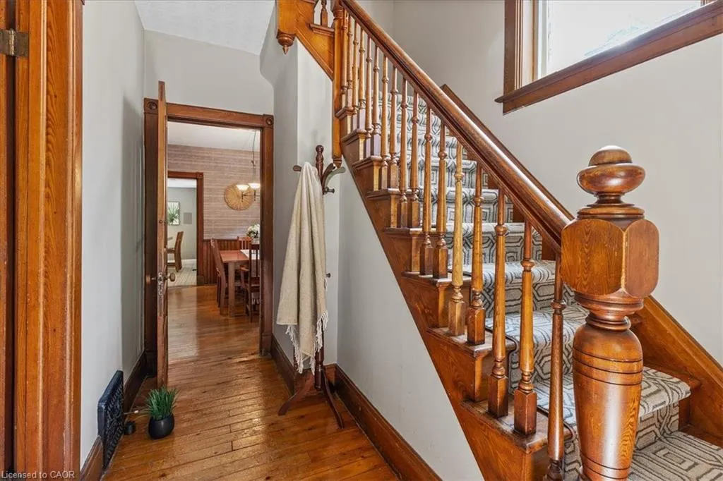 19 Richmond Avenue