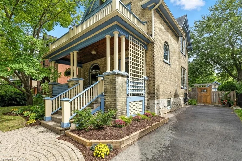 19 Richmond Avenue